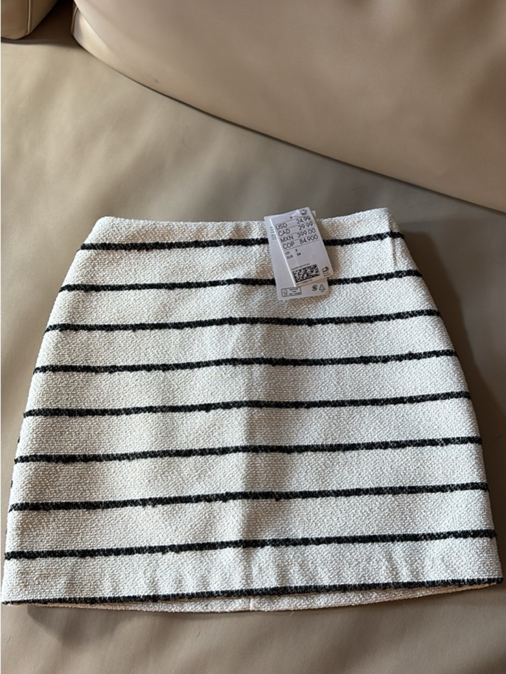 Striped White and Black Mini Skirt